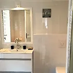 Maison Iratzean Panzió 3*