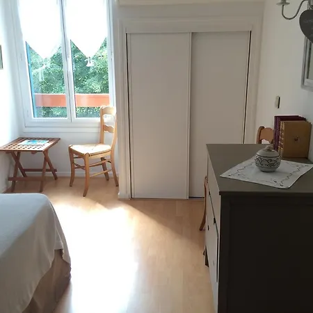 Bed & Breakfast Maison Iratzean 3*